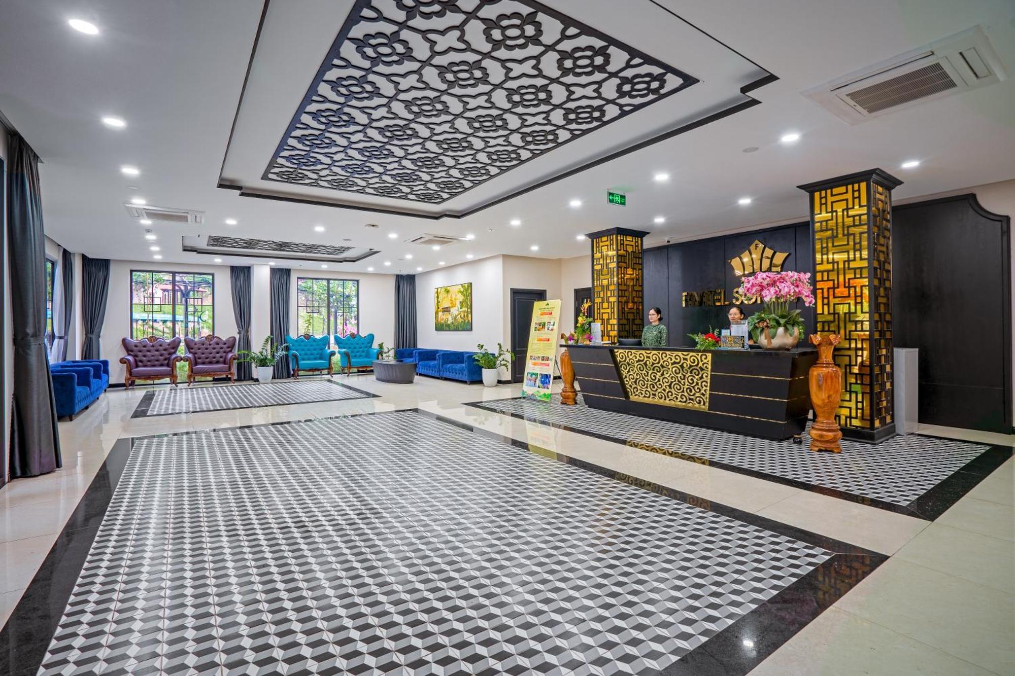 Fivitel Cong Troi Dong Giang - Fivitel Dong Giang Heaven'S Gate Hotel Exterior photo